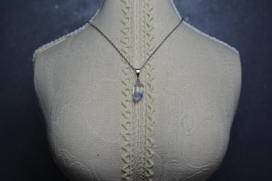 Quartz Dumortierite (rare)