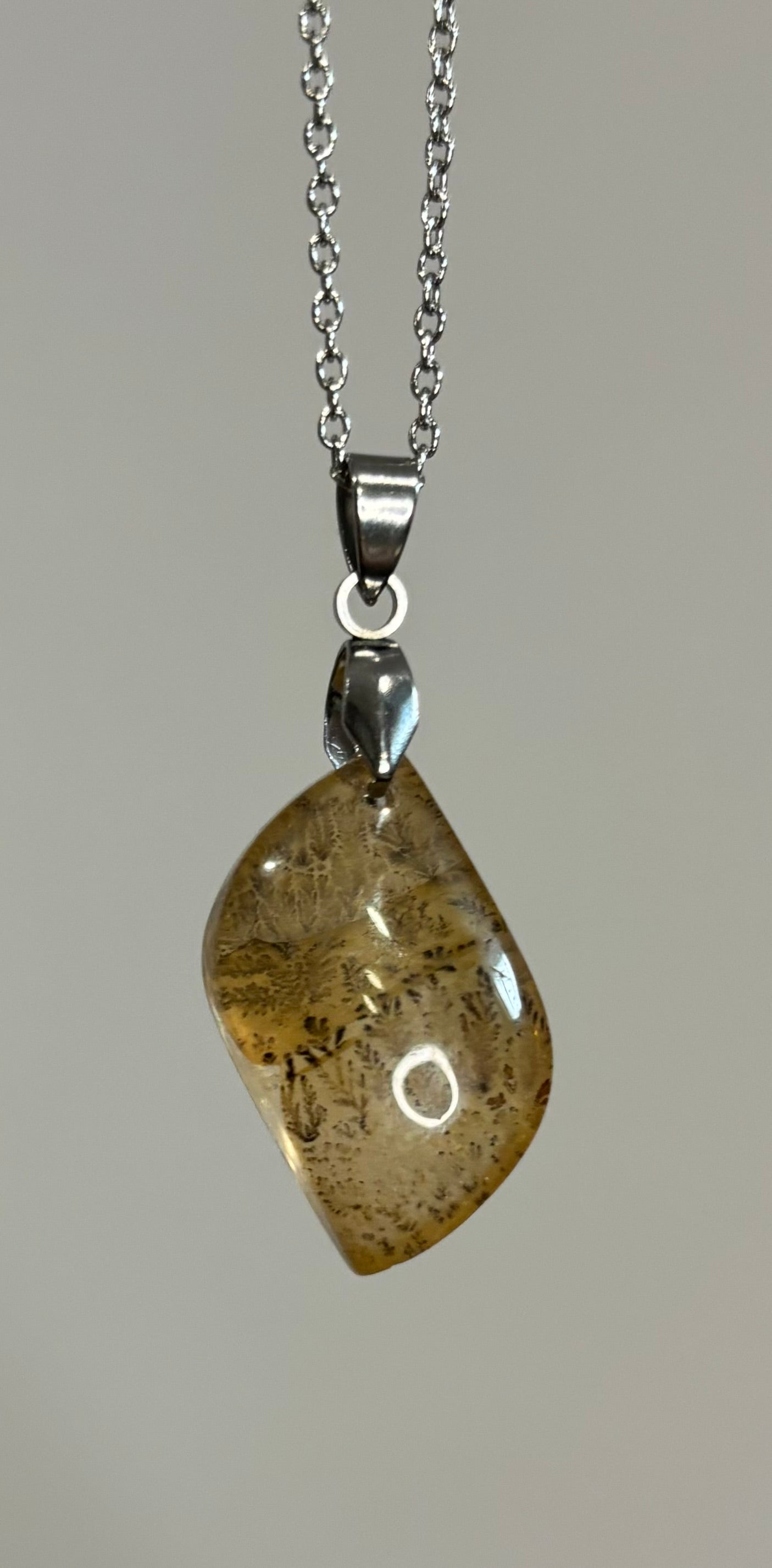 Quartz dendritique