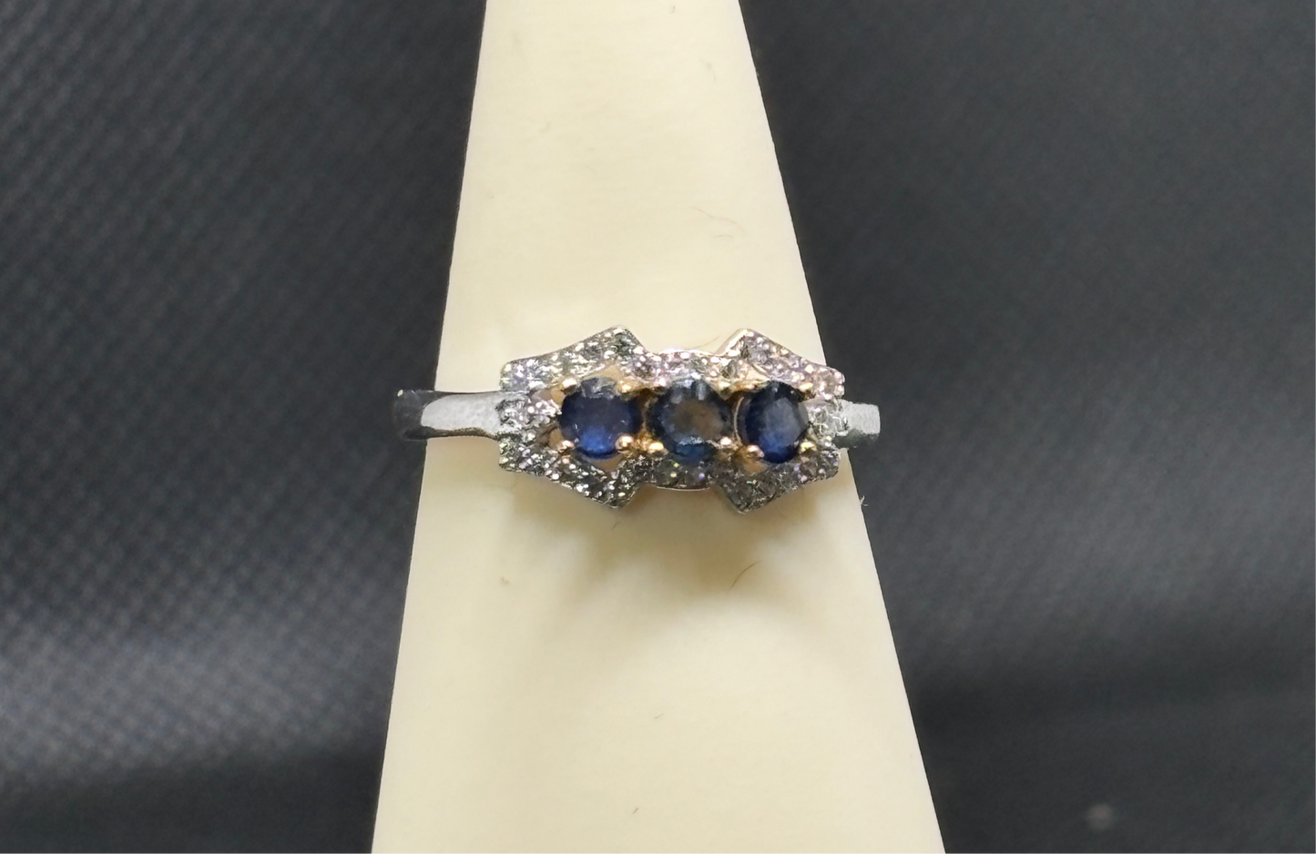 Saphir bleu